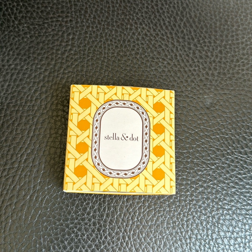 Stella & Dot Moraley Flower Stackable Ring - Size 6